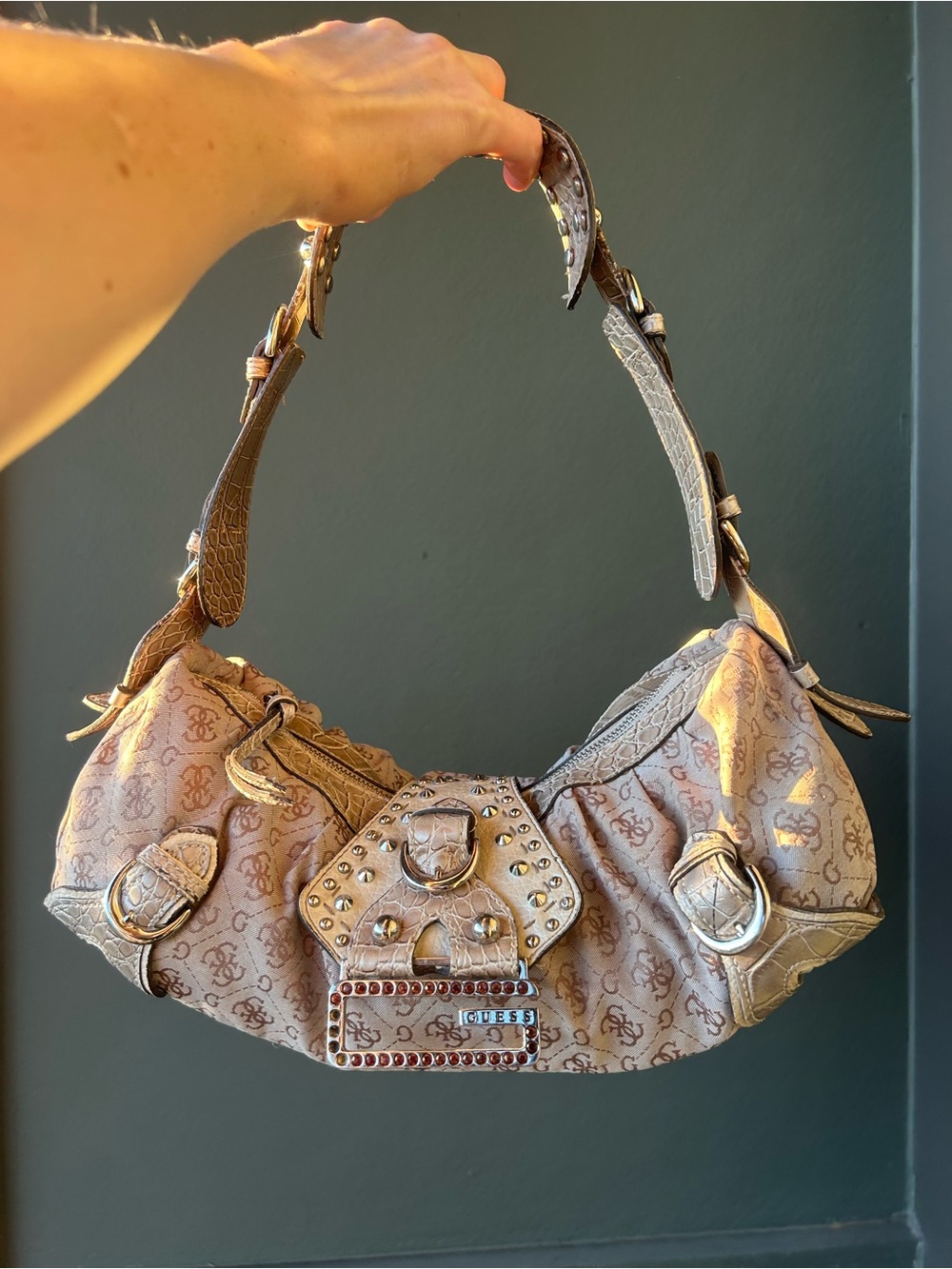 Vintage Guess Shoulder Bag - Picture 2 of 10